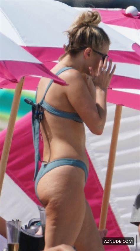 Ariana Madix Sexy Seen In A Bikini At The Beach In Miami