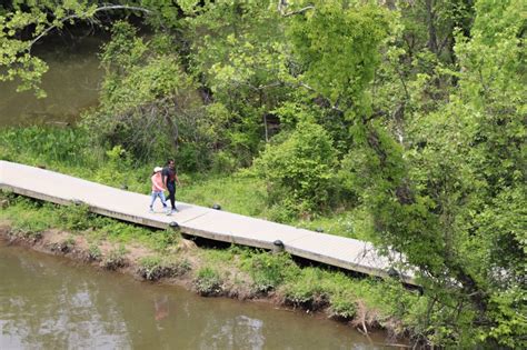 Wanderlust Your Guide To Hiking Theodore Roosevelt Island District Fray