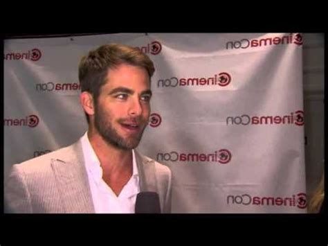 Interview With Chris Pine James T Kirk And Alice Eve Dr Carol