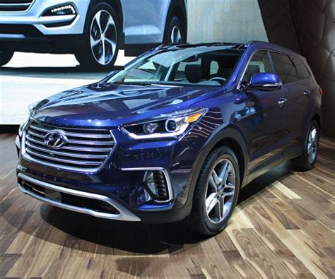 Now, you can get to the full spec details of your perfect hyundai santa fe suv 2018. 2018 Hyundai Santa Fe | Hyundai, Hyundai santa fe, Hyundai ...