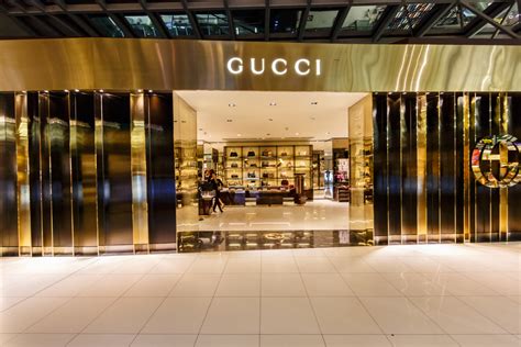 6 Biggest Gucci Stores In The World Insider Monkey