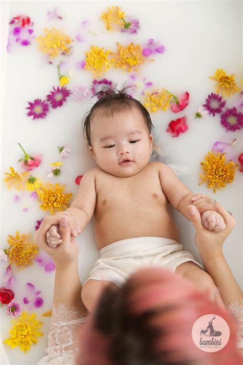 Start baby baths with a sponge until your baby's umbilical cord stump dries and falls off, and the remaining wound heals. Dry Or Milk Bath Photography? Baby Milk Bath Photoshoot