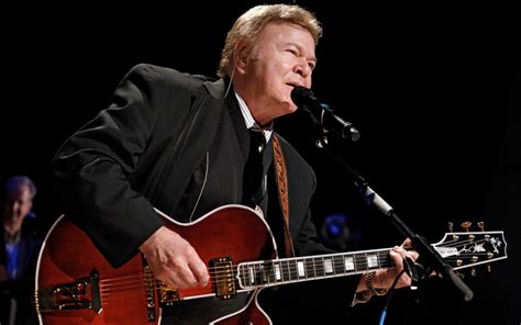 Roy Clark Leading Country Singer And Virtuoso Guitarist Who Hosted Hee