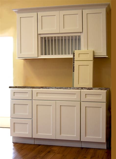Do you suppose arcadia kitchen cabinets lowes looks nice? Arcadia White Kitchen Cabinets - Builders Surplus