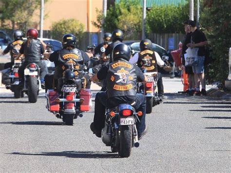 The daylight execution of a bandidos omcg chapter president in his own home is being investigated by nsw police. Bandidos bikie club national president to remain behind ...