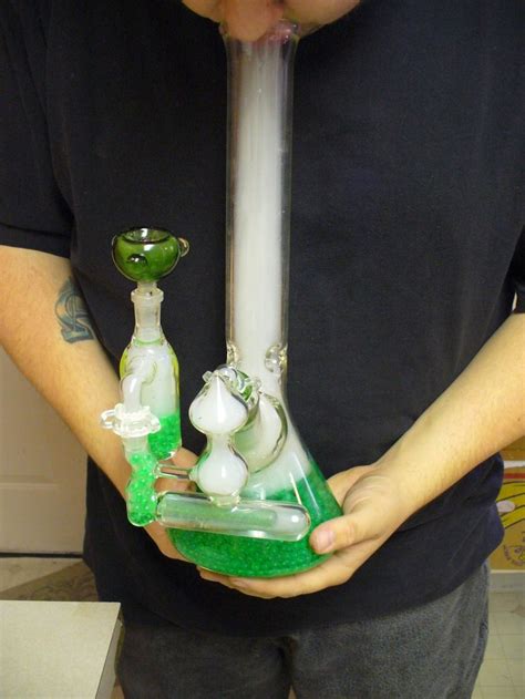 17 Best Images About Cool Bongs On Pinterest Weed Vaporizer Aliens And Glasses