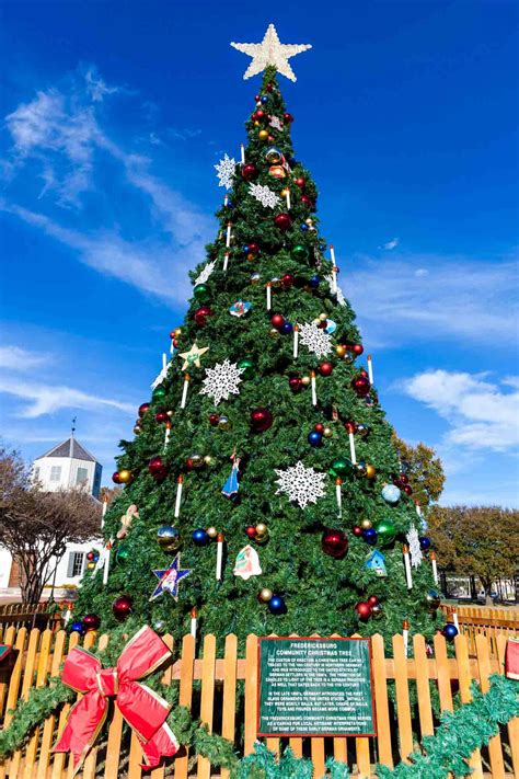 12 Festive Ways To Celebrate Christmas In Fredericksburg Texas