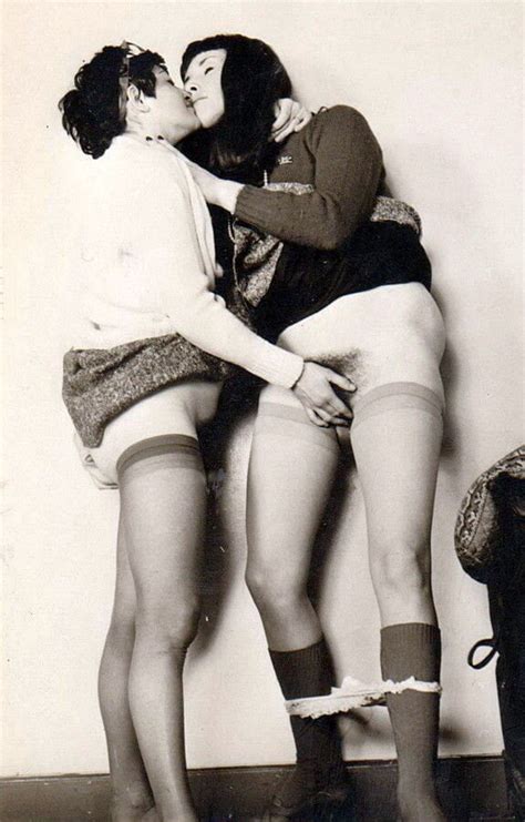 Vintage Lesbian Sex Bandw 2 100 Pics Xhamster