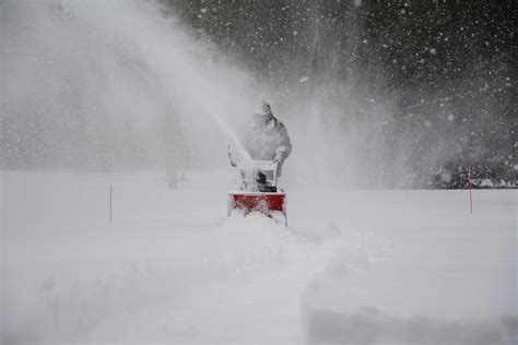 5 Traits Of A Great Residential Snow Removal Business