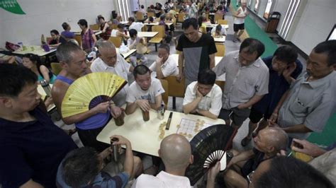 Check spelling or type a new query. Chino fingió su muerte pero "resucitó" en el funeral por ...