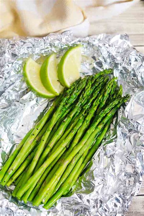 Grilled Asparagus Recipe - how to grill asparagus in foil