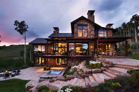 The “chimney Bells Residence” A Contemporary Mountain Retreat Located