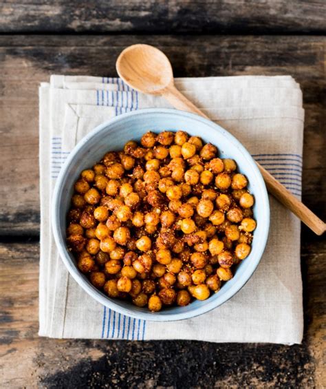 Recette de Pois chiches rôtis aux épices Marie Claire