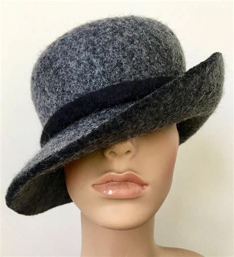 Gray Felted Hat Wide Brim Felt Hat Felted Wool Hat Felt Gray Etsy In