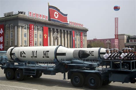 Razonyfuerza Corea Del Norte Entra En Estado De Guerra Con Corea Del