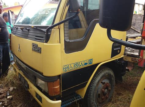 Jual mobil dan Truk bekas medan | Medan