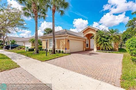 6433 Nw 110th Ave Parkland Fl 33076 Mls F10222389 Redfin