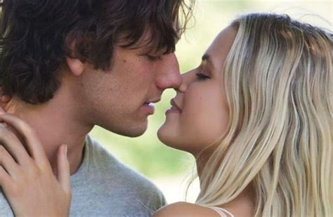 Endless Love Remake Trailer Poster And Images