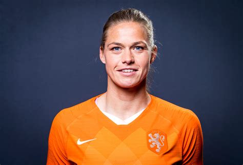 Marieke anouk dekker ron (dutch pronunciation: 'Ja, leuk het WK, maar die eerste wedstrijd moet ik missen' | Foto | AD.nl
