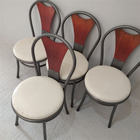 Quickly find the best offers for sturdy dining chairs on newsnow classifieds. Lot 3151 - Sturdy Dining Chairs x 4 | TouchBID