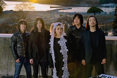映画『スワロウテイル』公開から25年！ Yen Town Bandのスペシャルライブが開催決定 画像一覧（44） The First