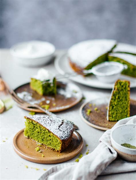 3 el der eiweißmasse hinzugeben und unterrühren. Matcha- Mandel- Kuchen mit Olivenöl - Klara`s Life