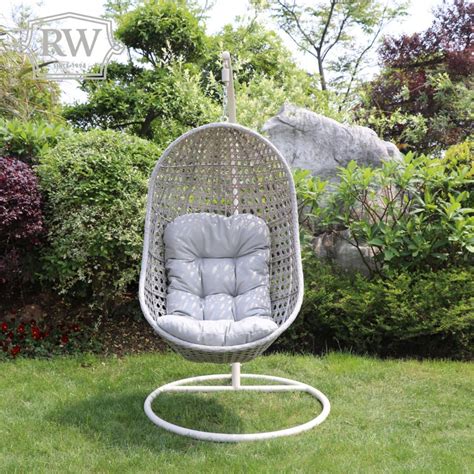 Single Pod Hanging Chair - Rathwood