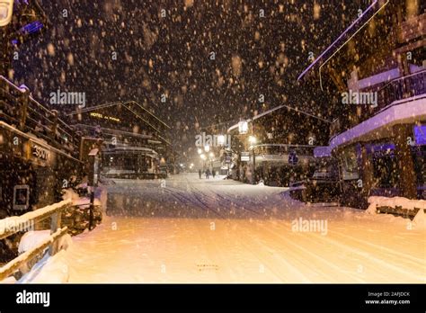 Verbier Night Hi Res Stock Photography And Images Alamy