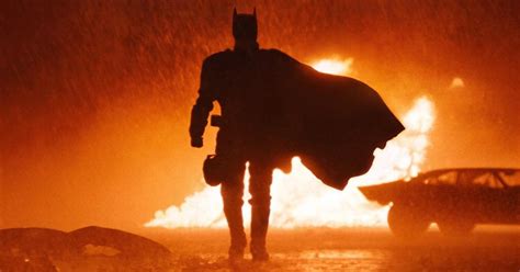 Edgar Wright Praises Batmobile Car Chase Scene In The Batman