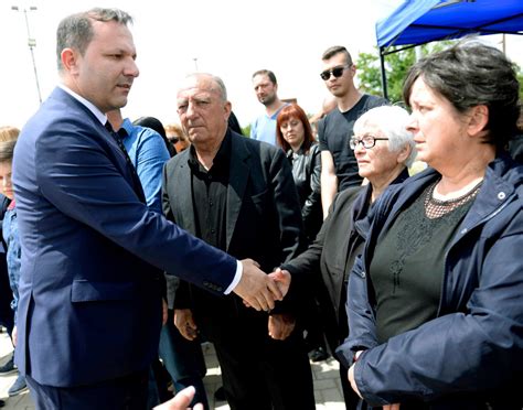 Министерот Спасовски на откривањето на споменикот посветен на