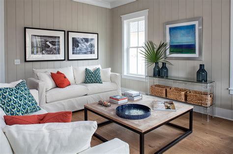 In order to show you 10 different living room layouts, i first had to come up with a versatile enough floor plan; Photo Page | HGTV