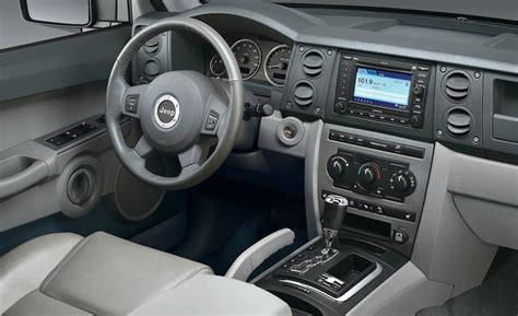 Truecar has 86 used jeep commander s for sale nationwide, including a 4wd and a limited 4wd. Jeep Commander technical specifications and fuel economy