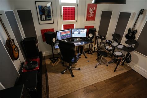 DIY acoustic panels are finished and mounted. Now to get mixing!