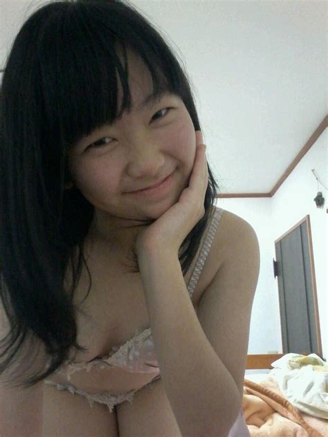 中学生自撮り写メ全裸顔出し中学女子裸小学生少女11歳peeping japan net imagesize 600x450