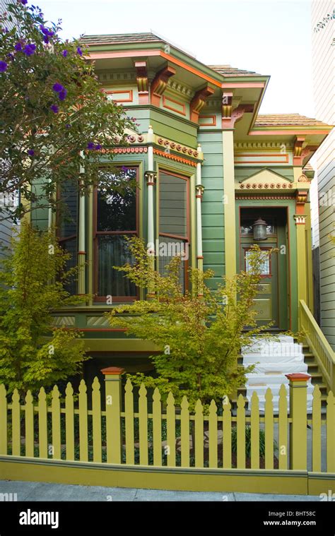 Victorian House In San Francisco California Usa Stock Photo Alamy