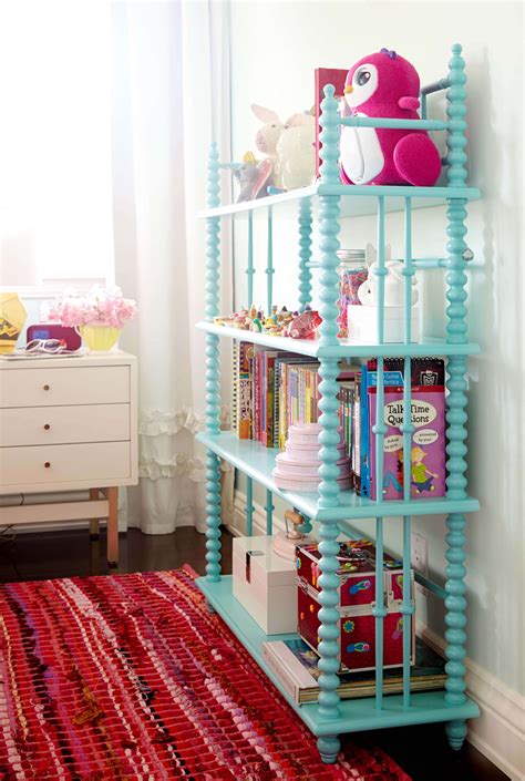 81 Bookcases Thats A Lot Of Books Emily Henderson Tween Bedroom