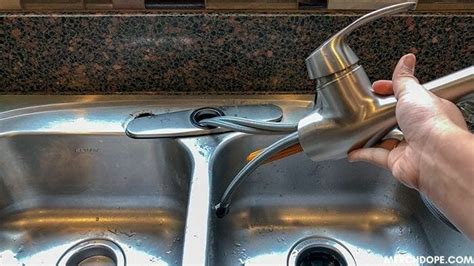 How To Remove Kitchen Faucet 5 Important Steps To Follow Eatlords