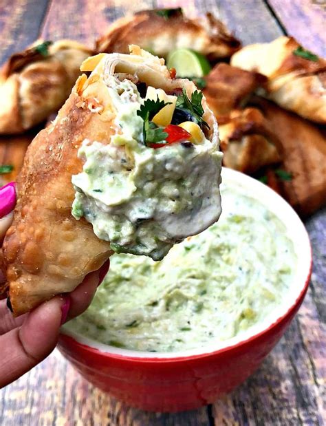 I recommend using 2 tablespoons guacamole per egg roll. southwestern egg rolls 10 - Stay Snatched