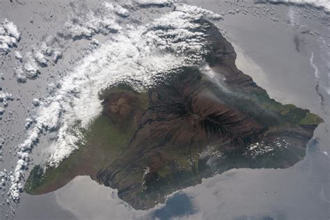 Study Excessive Rain Triggered 2018 Kīlauea Volcano Eruption Lab Manager