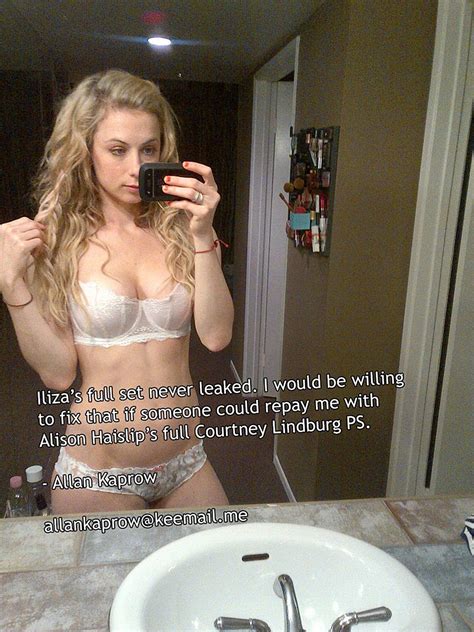 Iliza Shlesinger New Private Nude Photos — American Comedian Have Abs