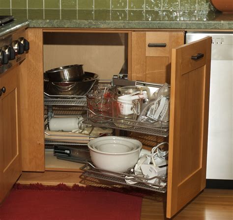 Another incredible advancement in corner solutions this soft stop magic corner enables easy access to all items stored within your blind corner cabinet. "Magic Corner" kitchen cabinets | Kitchen corner, Kitchen design, Kitchen storage solutions