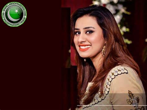 Madiha naqvi is a pakistani anchor and model. Classify Madiha Naqvi - Pakistani News Anchor - - AnthroScape