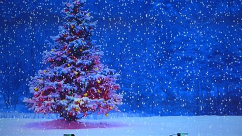 Relaxing Snowfall Christmas Tree And Music Youtube