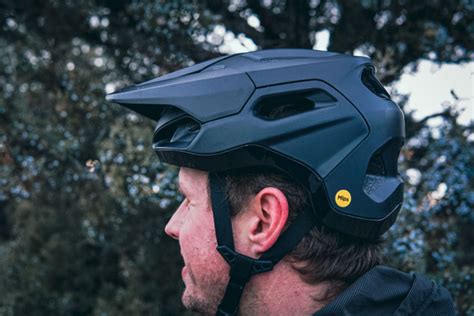 Review Specialized Tactic 4 Mips Helmet The Loam Wolf