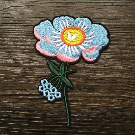 1piece Light Blue Flowers Embroidered Patches For Clothes Iron On Flower Patch Applique For Diy