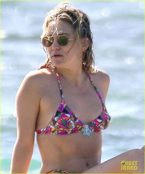 Kate Hudson Hits The Beach In Hawaii In Her Bikini Photo My Xxx Hot Girl