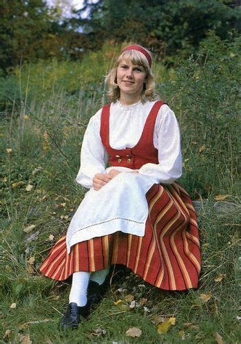 suomalaisia kansallispukuja finnish national costumes kokkola etelä pohjanmaa west finland