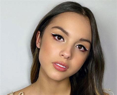Olivia Rodrigo 41 Facts About The Vampire Singer You Need To Know Images