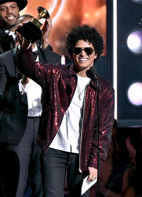 Grammys 2018 Bruno Mars Wins Album Of The Year For 24k Magic