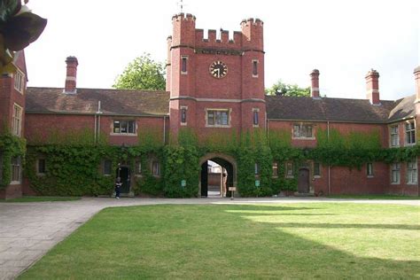 Wantage Hall Reading 29 Verified Student Reviews